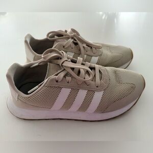 Adidas Women's Beige Sneakers